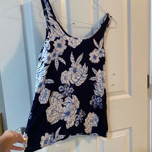 Simply Styled Flower top 🌸